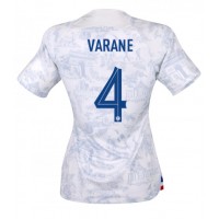 Echipament fotbal Franţa Raphael Varane #4 Tricou Deplasare Mondial 2022 pentru femei maneca scurta